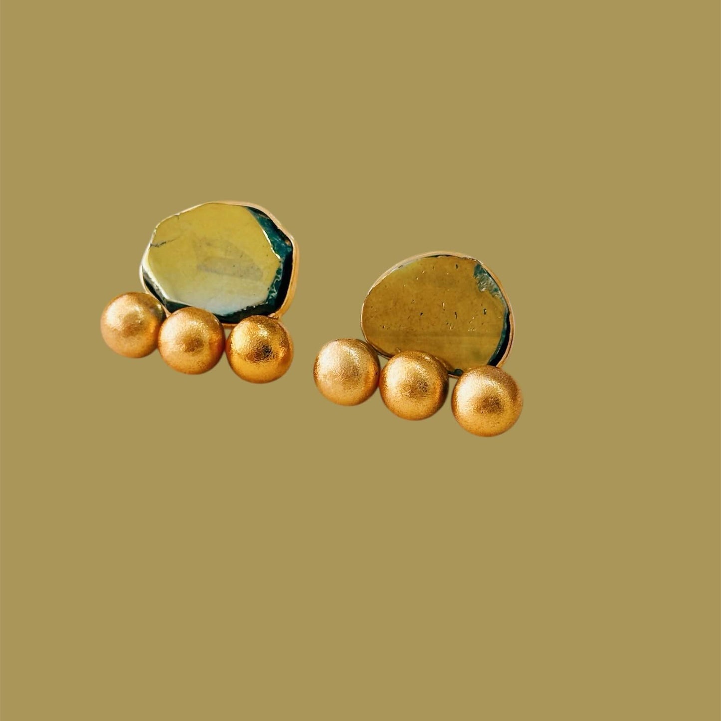 Mineral