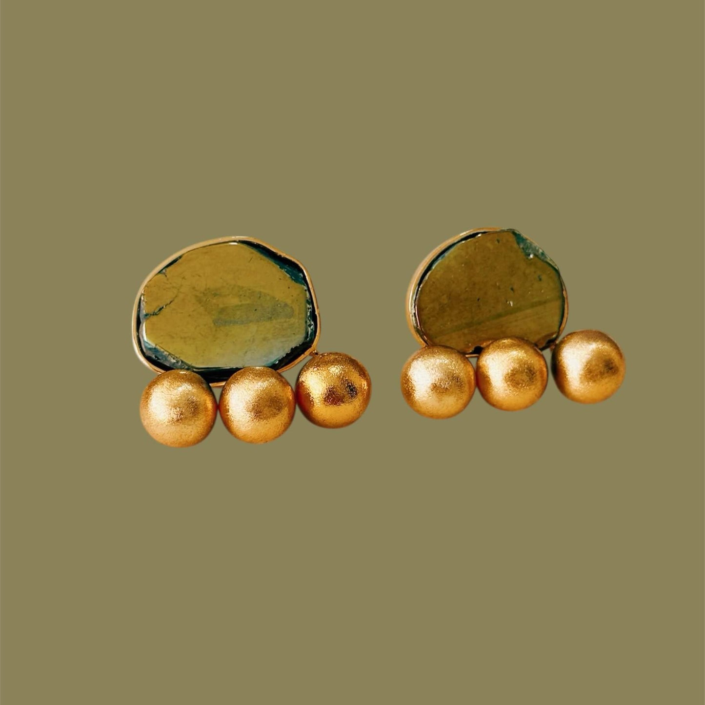 Mineral