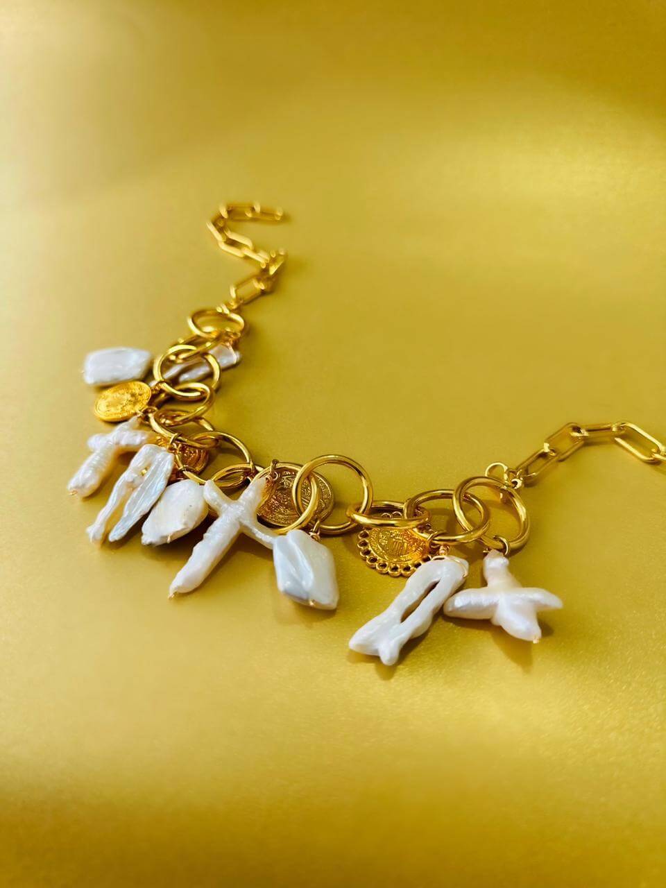 Collar Kaş