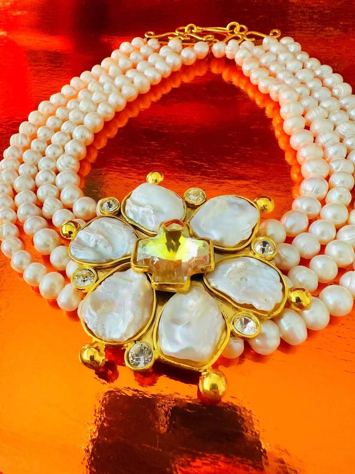 Collar Kemer