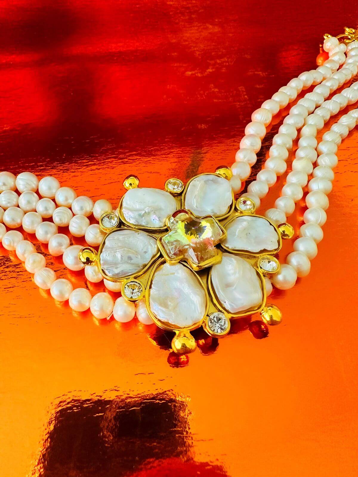 Collar Kemer