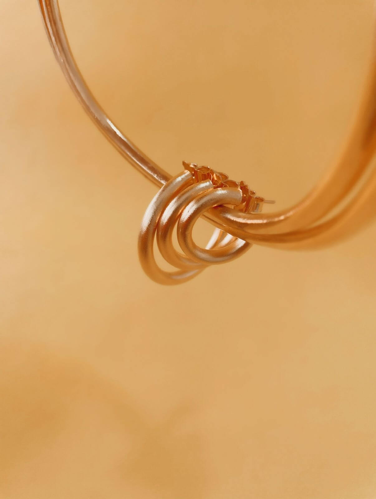 Aretes Bartin Dorados