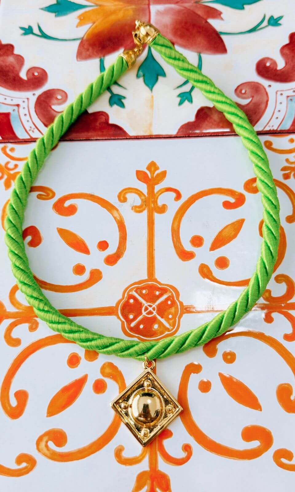 Collar Barrok18