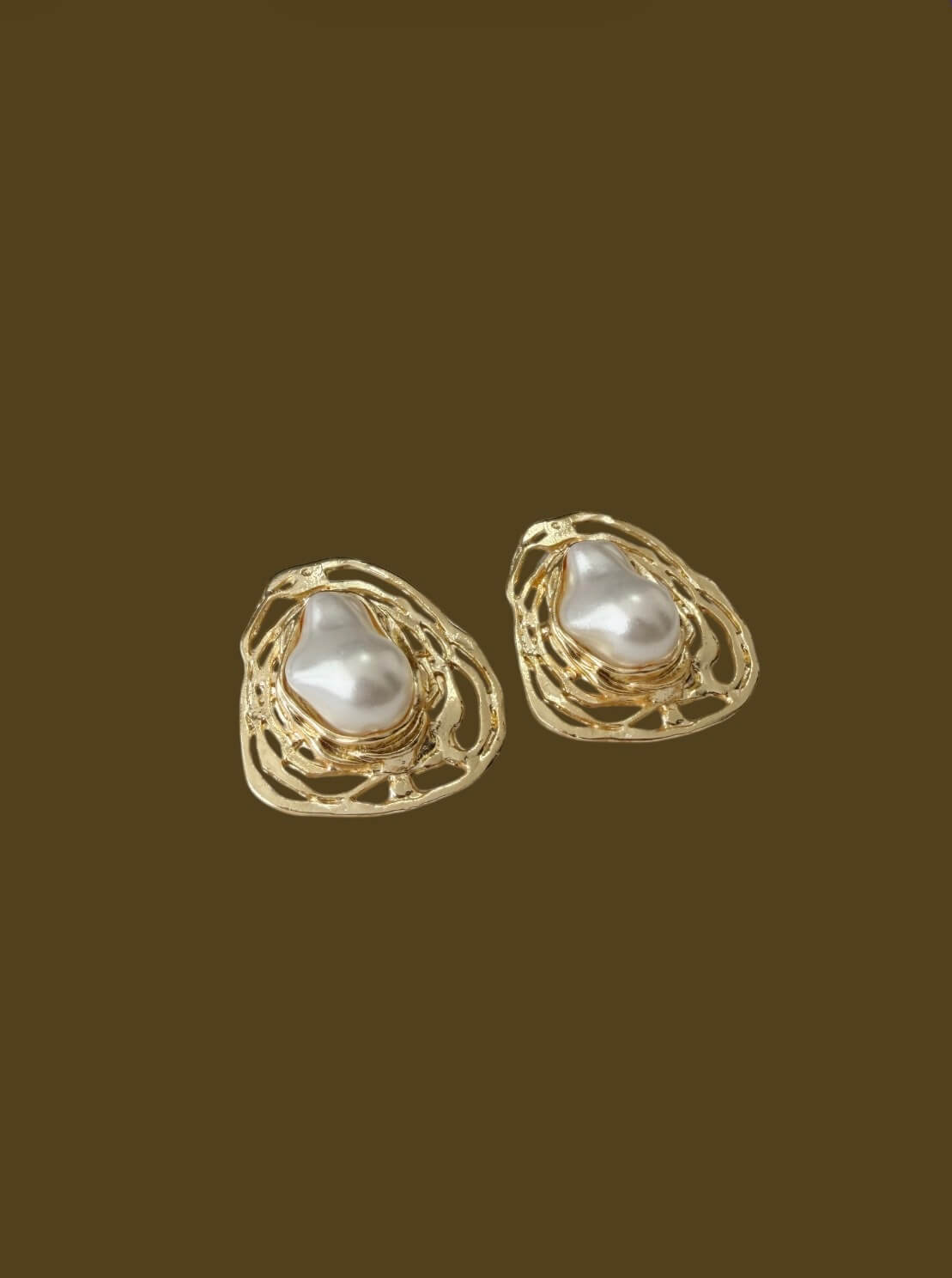Aretes Not Your Grandma’s Pearls