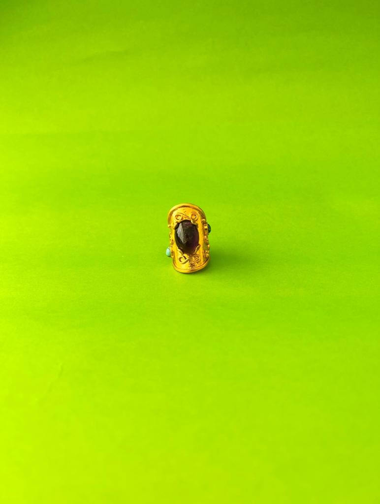 Anillo Corum