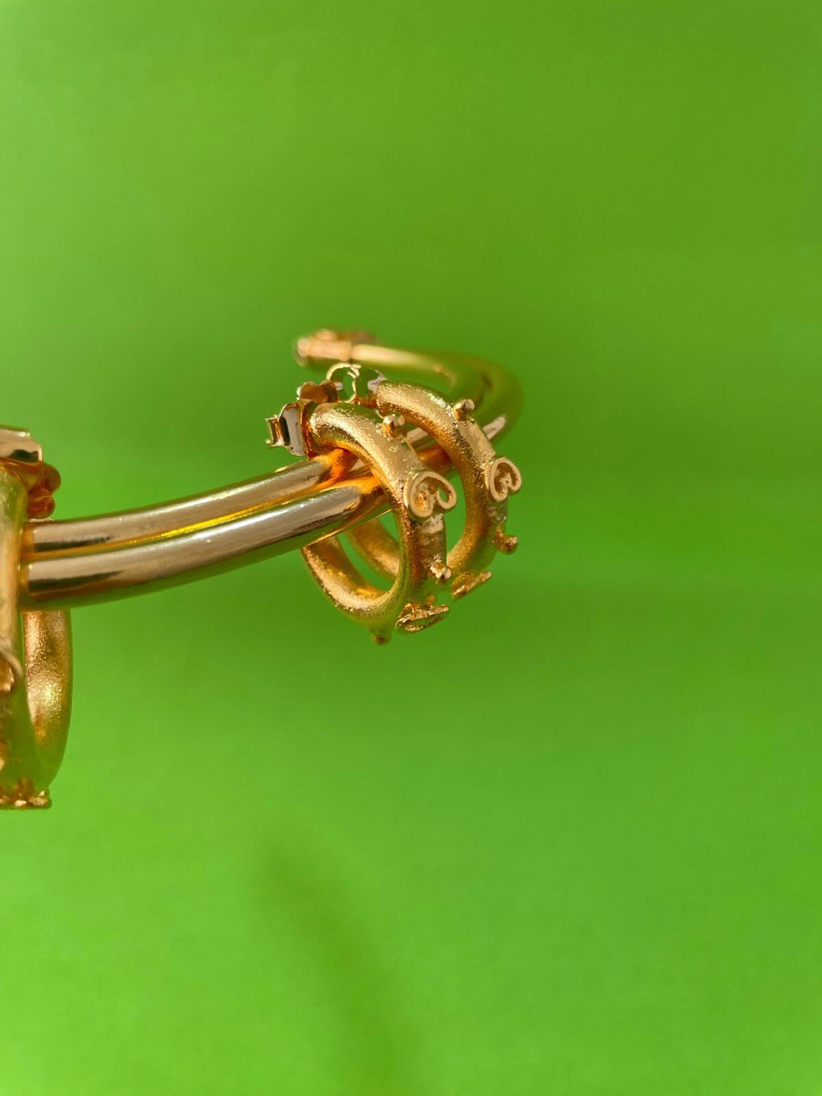 Aretes Aksaray Dorados