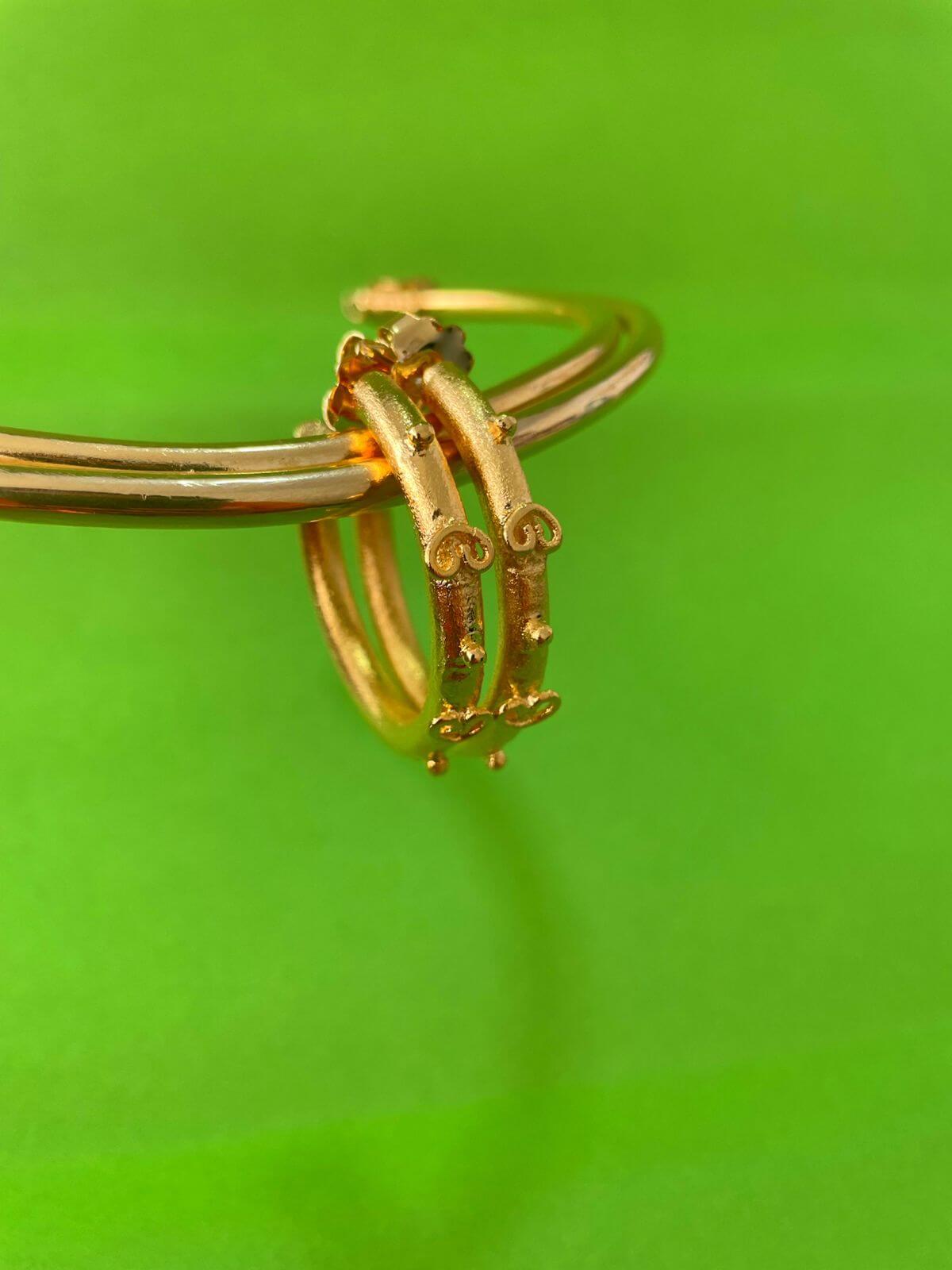 Aretes Aksaray Dorados