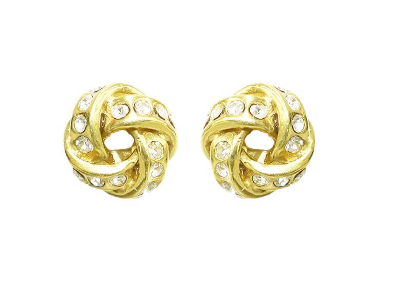 Aretes