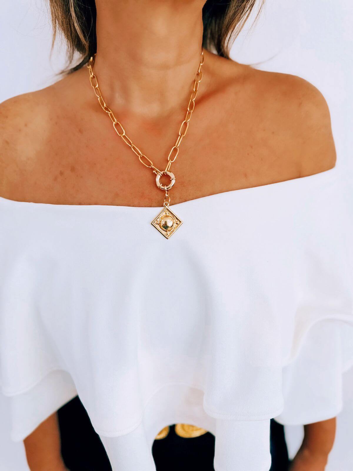 Collar Barrok25