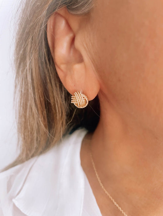 Aretes