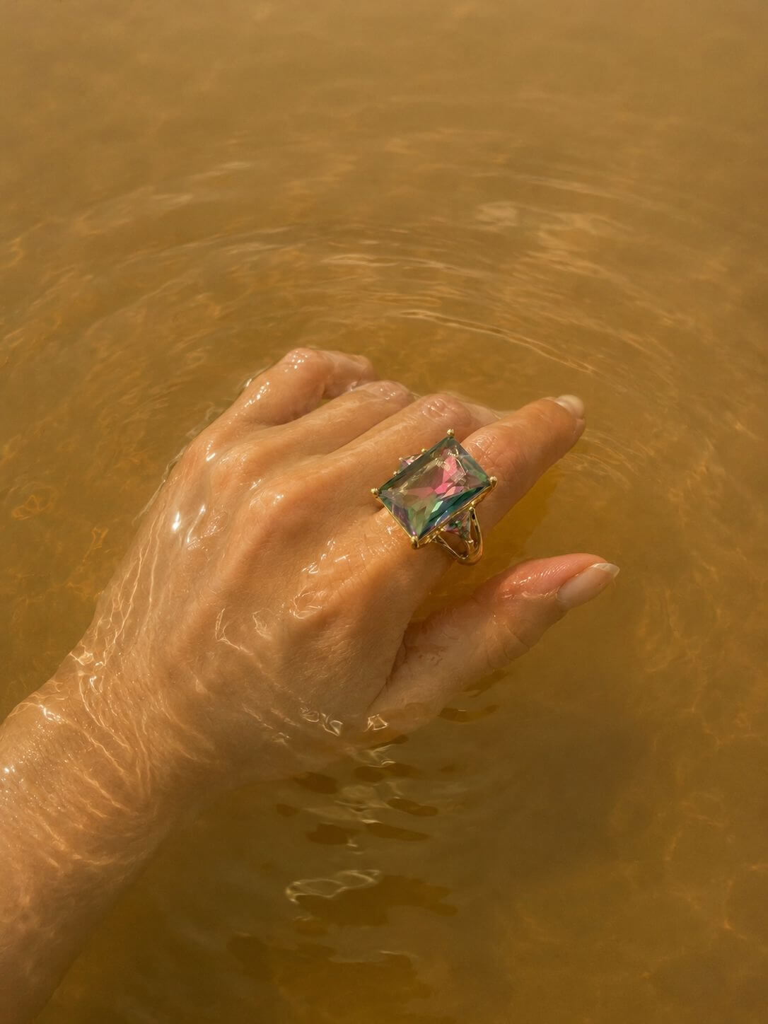 Anillo Kaleido