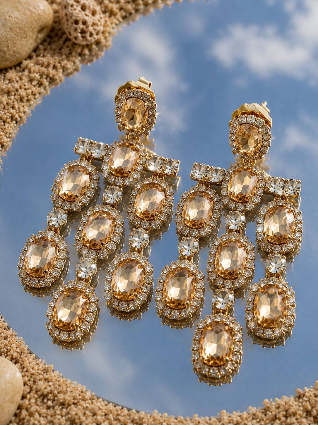 Aretes Crystal Society